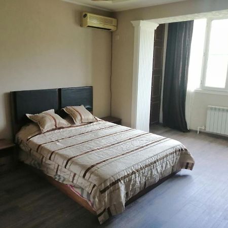 טשקנט Apartment 2 Bed Room In The Center Апартамент 3-Х Комнатная В Центре מראה חיצוני תמונה