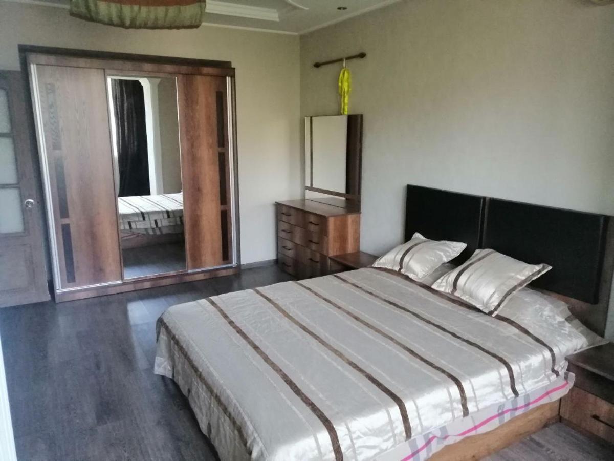 טשקנט Apartment 2 Bed Room In The Center Апартамент 3-Х Комнатная В Центре מראה חיצוני תמונה