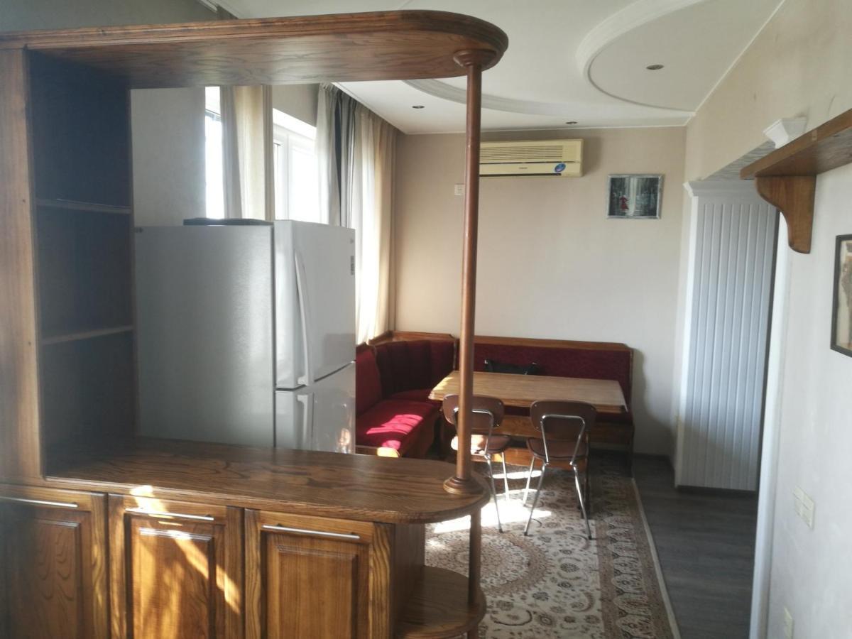 טשקנט Apartment 2 Bed Room In The Center Апартамент 3-Х Комнатная В Центре מראה חיצוני תמונה